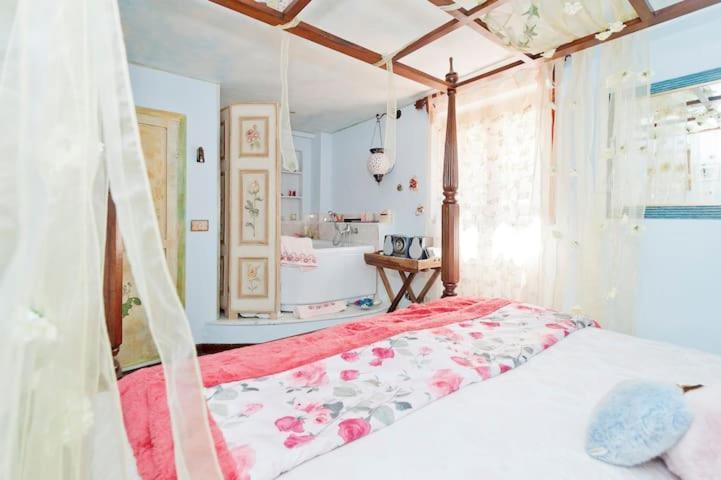 La Casa Fra Gli Ulivi Luxury Apartments With Pool Near Cinque Terre And Tuscany Monte Marcello Exterior photo