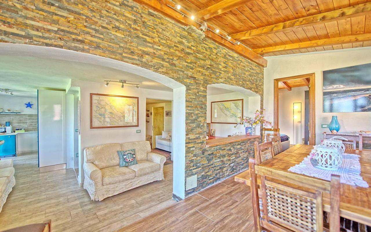 La Casa Fra Gli Ulivi Luxury Apartments With Pool Near Cinque Terre And Tuscany Monte Marcello Exterior photo