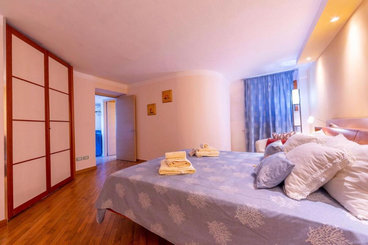 La Casa Fra Gli Ulivi Luxury Apartments With Pool Near Cinque Terre And Tuscany Monte Marcello Exterior photo